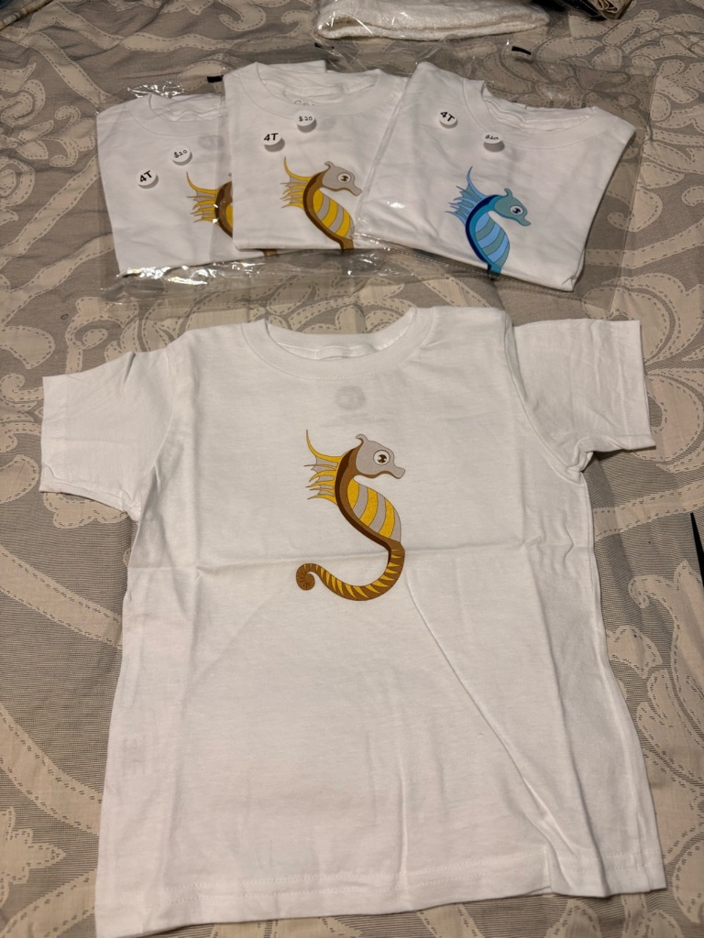Kids White Seahorse Graphic Tee - 3 Yellow 2 Blue Seahorse Design